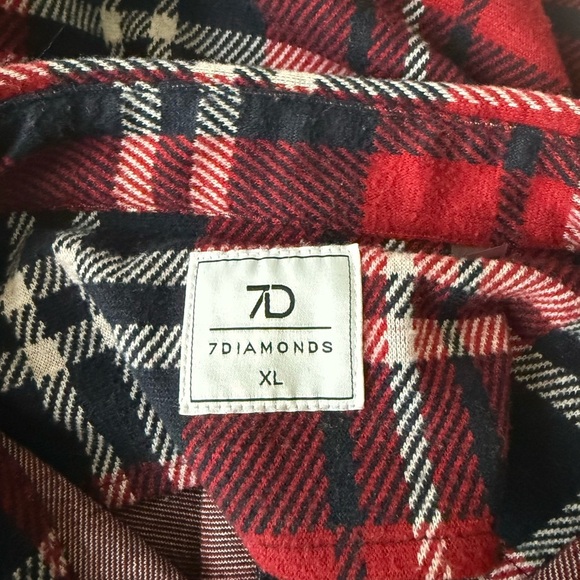 Men’s Size XL 7 Diamonds Button Down Flannel Shirt - Picture 4 of 6